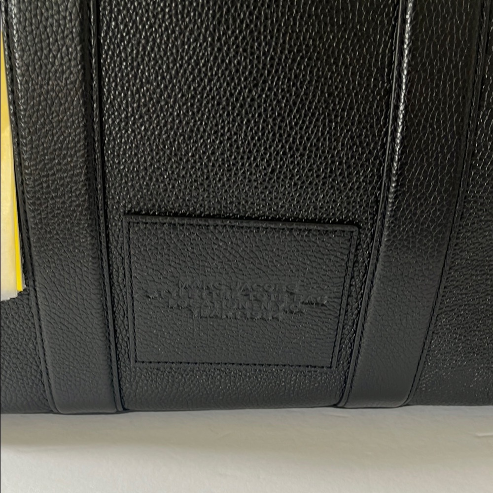 Marc Jacobs Black Leather The Tote Bag - Picture 6 of 7